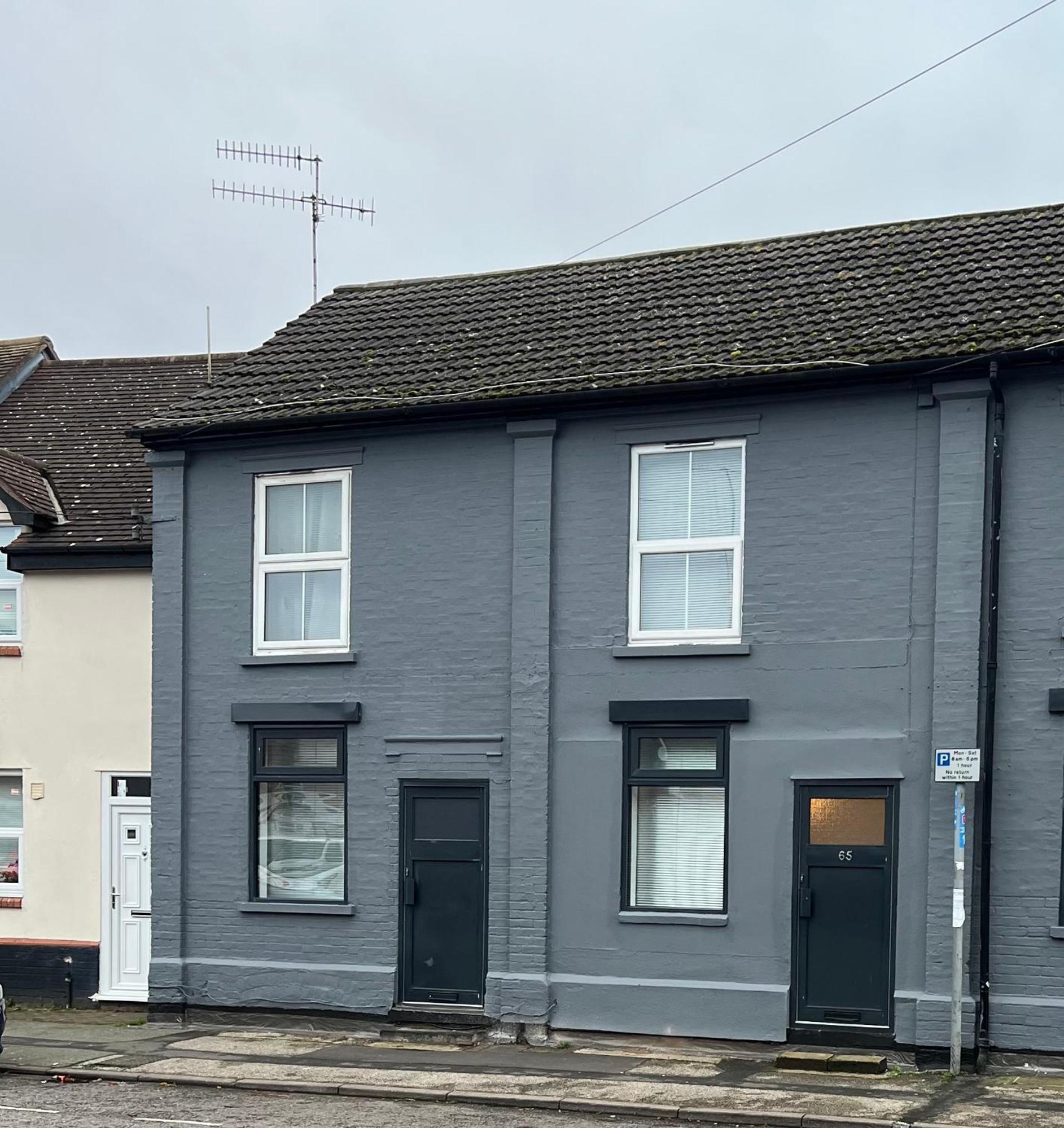 2 Bedroom Town Apartment Ipswich Exterior photo